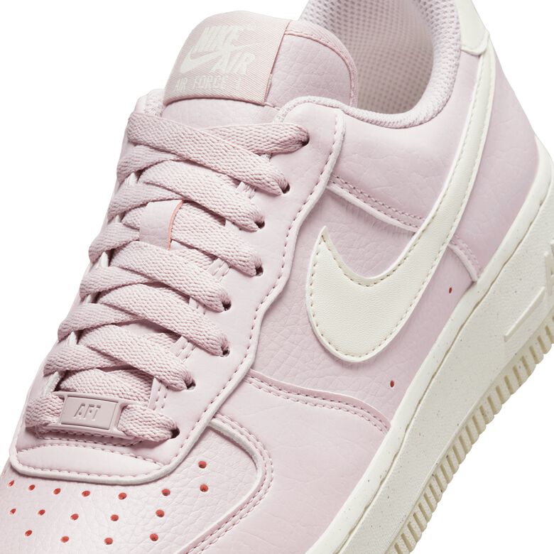 NIKE Wmns Air Force 1 Low Next Nature 