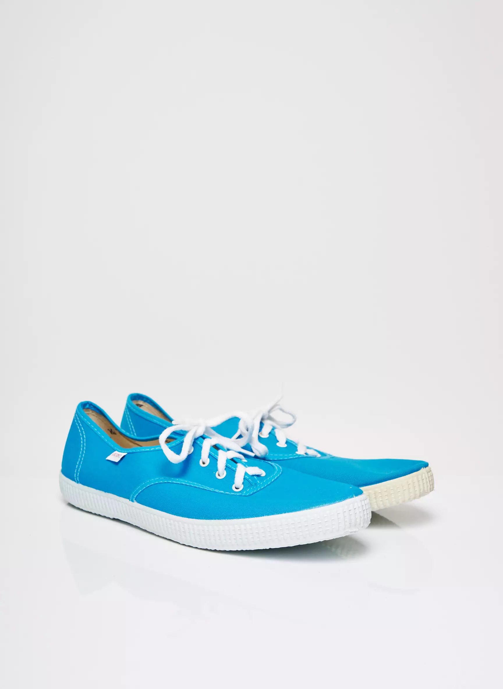 Victoria Baskets Homme couleur bleu