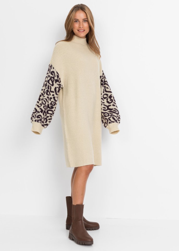 Oversized Strickkleid mit Leomuster