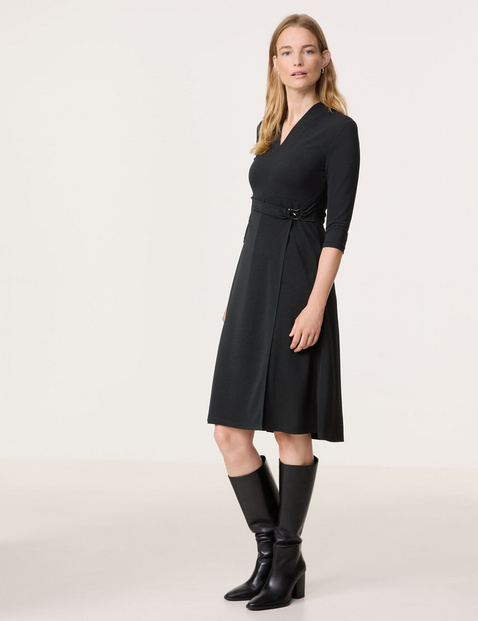 Elegantes Kleid mit Wickeloptik