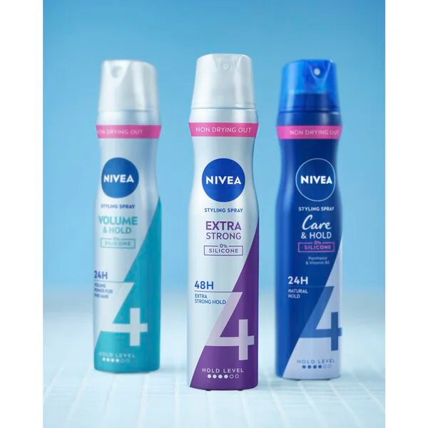 NIVEA Hold 4 Extra Erős Hajformázó Spray 250ml