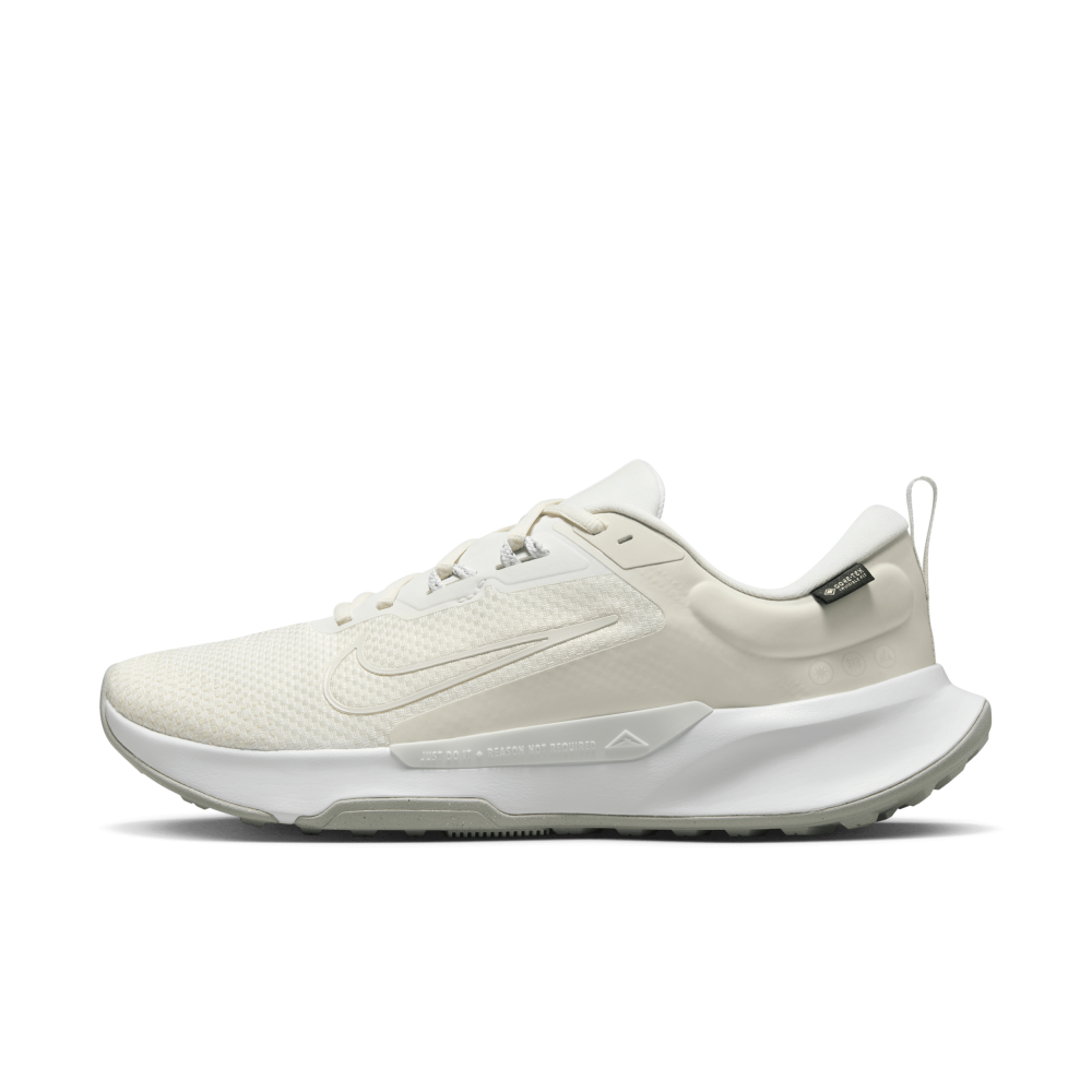 Nike Juniper Trail 2 GORE TEX FB2067-003 / weiss