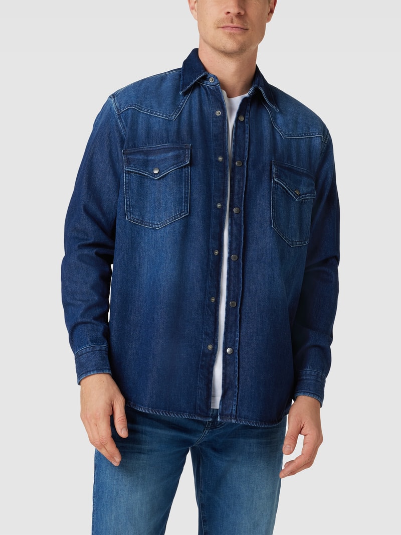 Regular Fit Jeanshemd mit Pattentaschen in marineblau