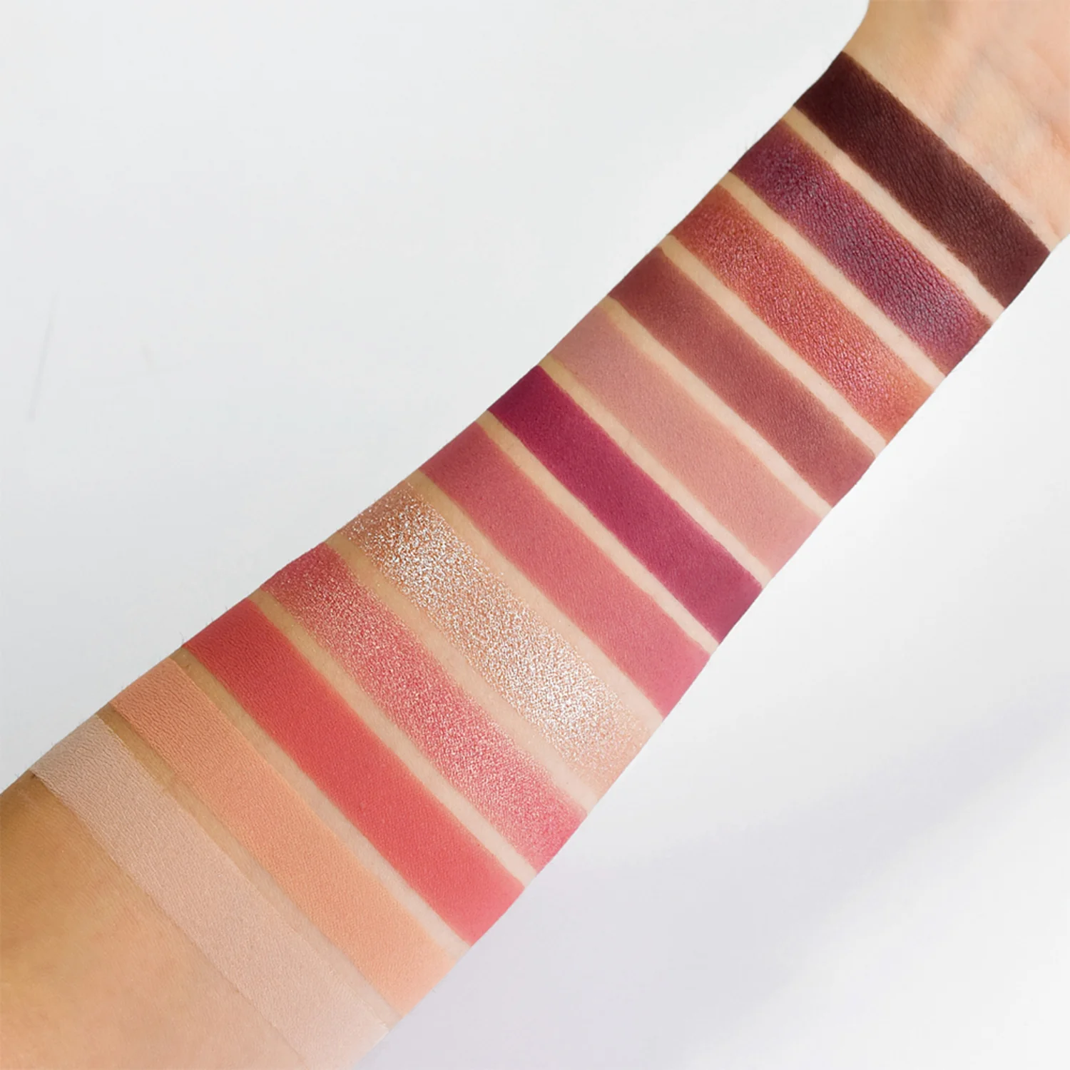 CHERRY TEMPTATION Paleta za oči - Paleta sjenila za oči, Kompaktno sjenilo za oči