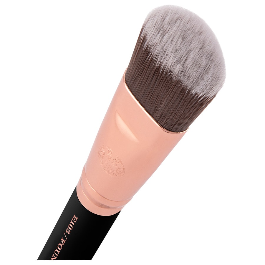 E103 / Foundation Brush - Black