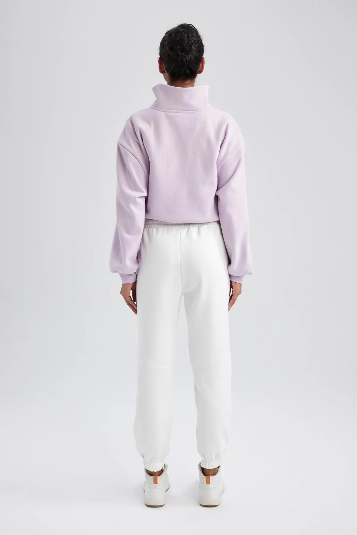 DeFacto  Passform: Lange Hose aus dickem Stoff mit Standard-Passform und Taschen