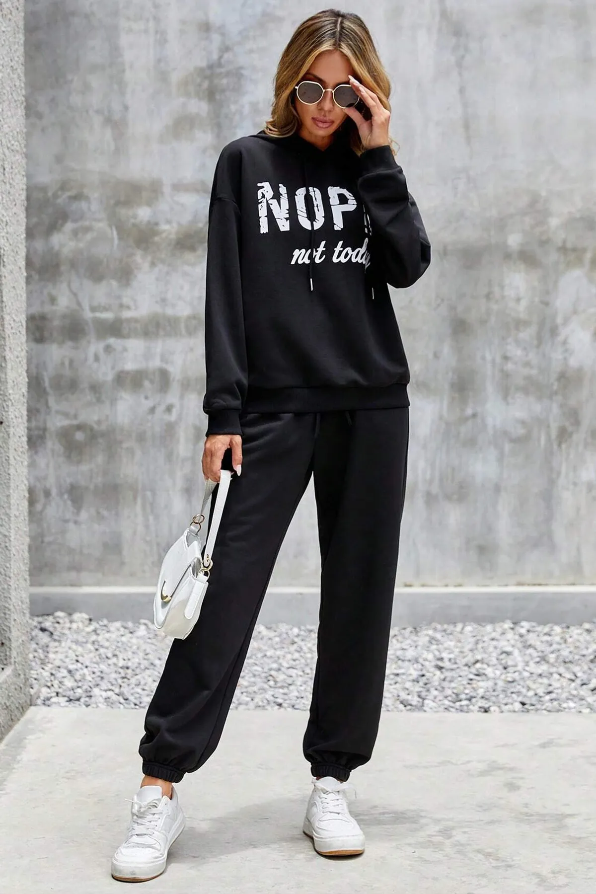 uyguntarz  Bedrucktes Unisex-Trainingsanzug-Set „Nope“.