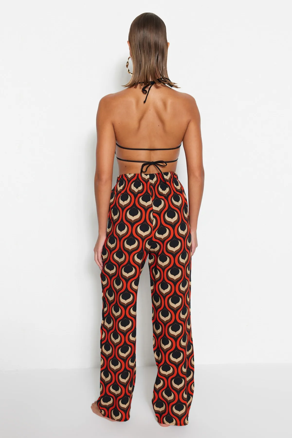 Trendyol Collection  Geometrisch gemusterte Webhose TBESS23PL00010