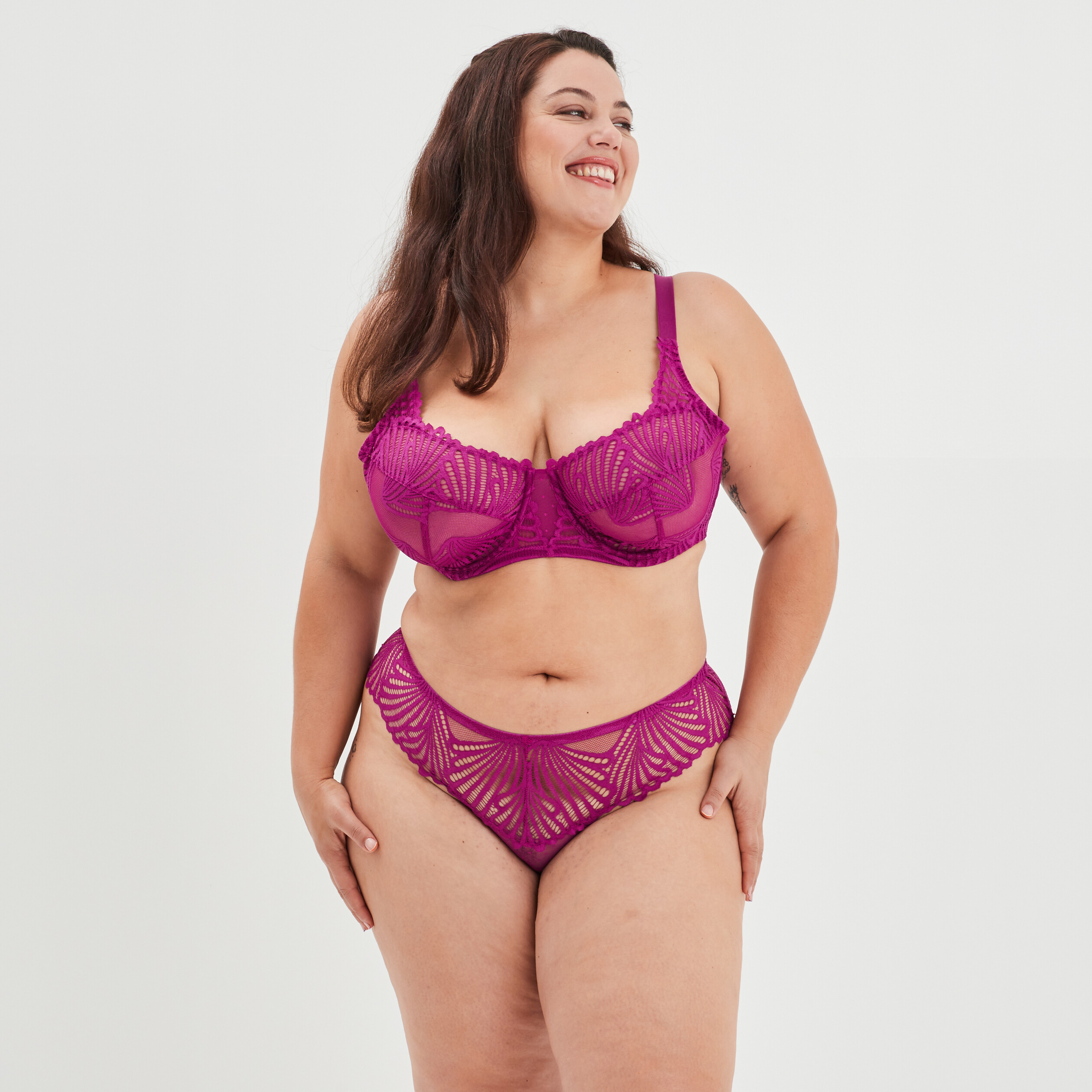Soutien-gorge corbeille dentelle Ingrid violet femme grande taille | La Halle