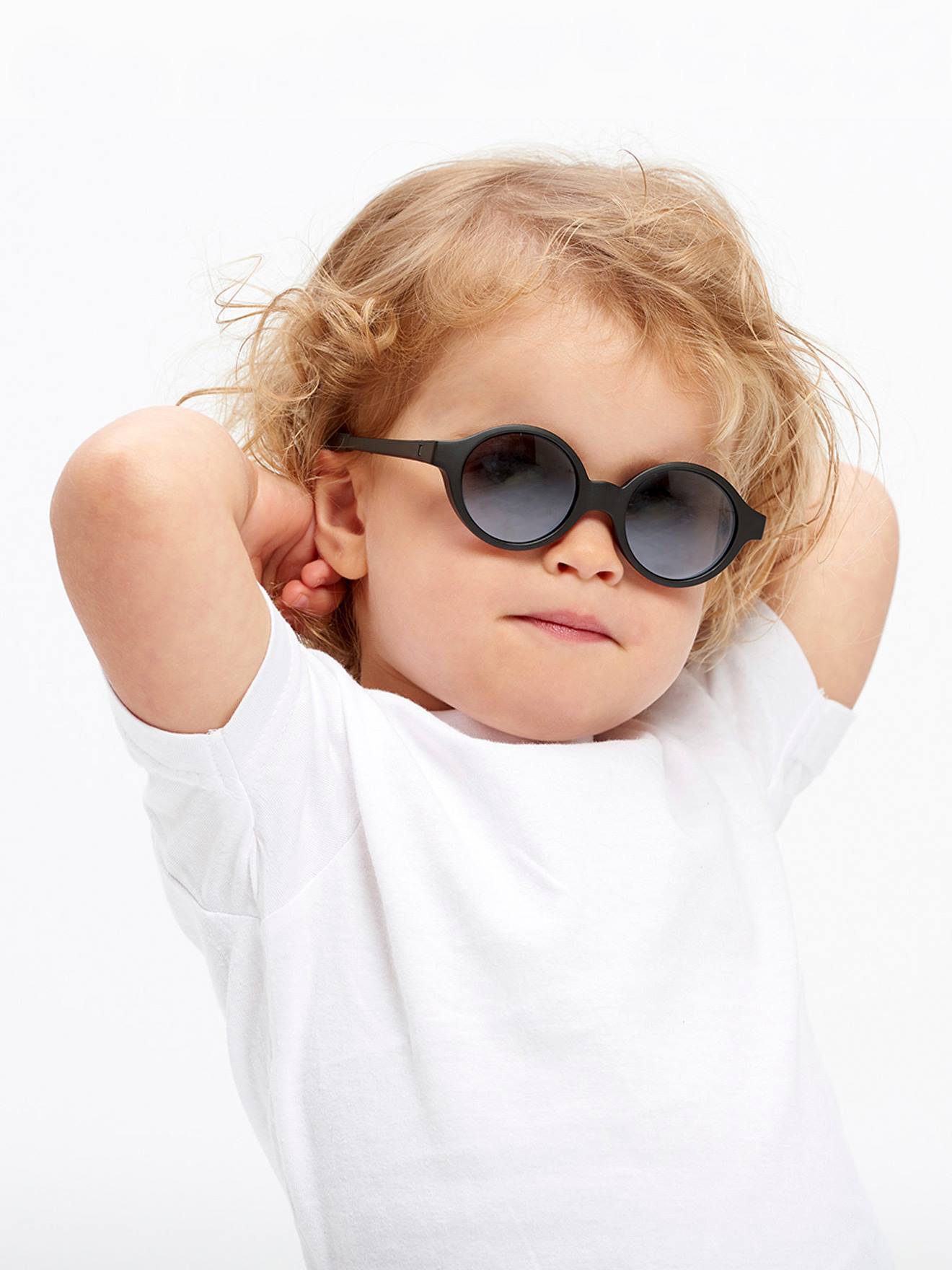 Beaba Kinder Sonnenbrille BEABA, 9-24 Monate - hellblau