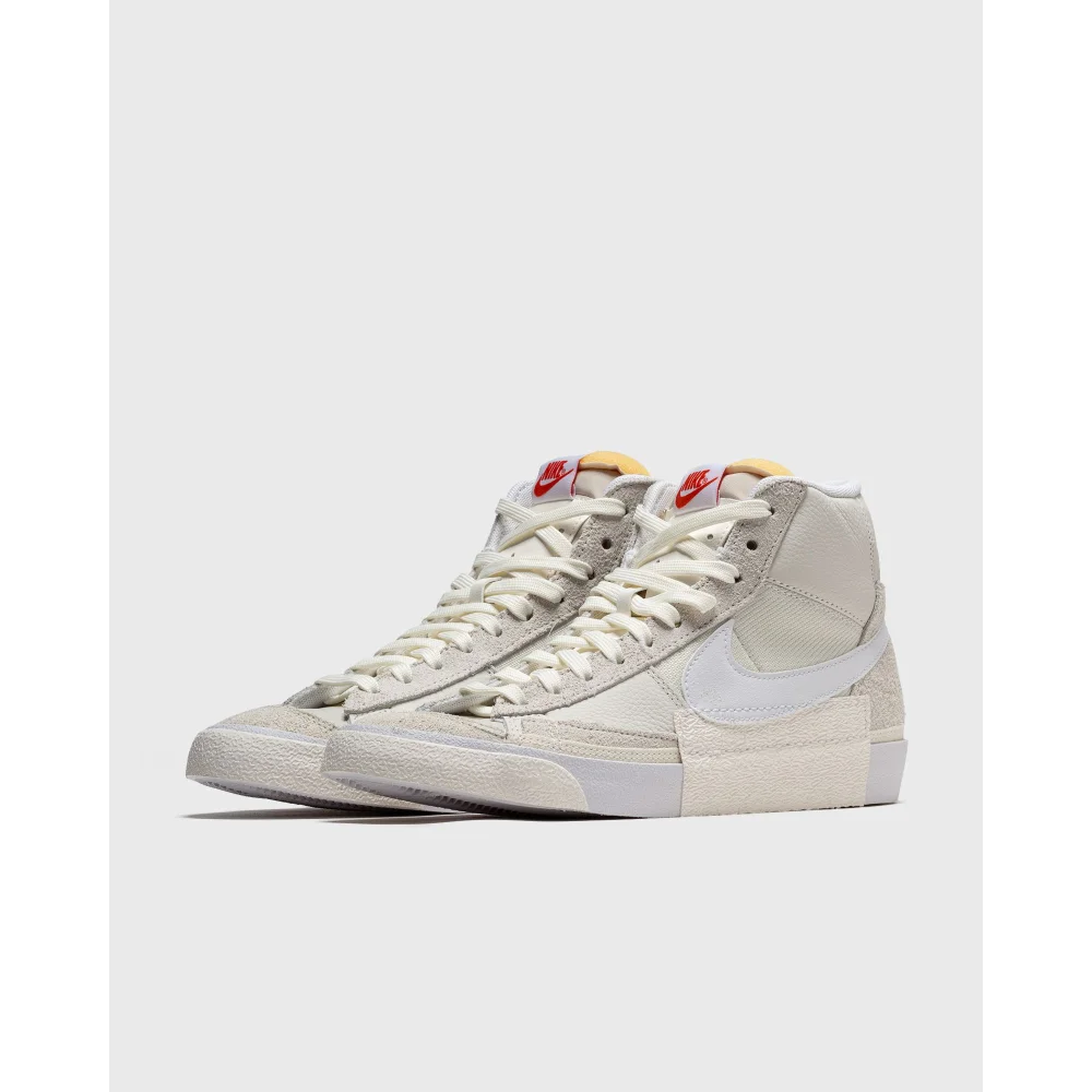 Nike Blazer Mid Pro Club 77 DQ7673-003 / weiss