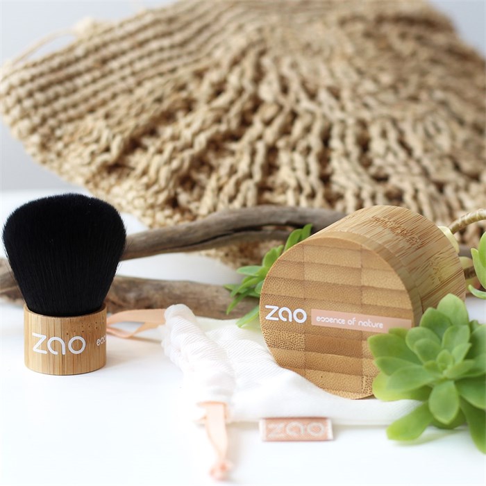 Kabuki Brush