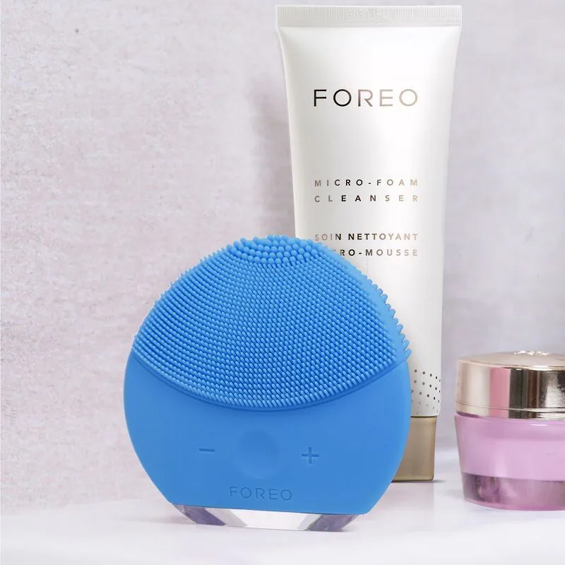 Foreo Luna Mini 2 sonična četka za čišćenje lica, akvamarin