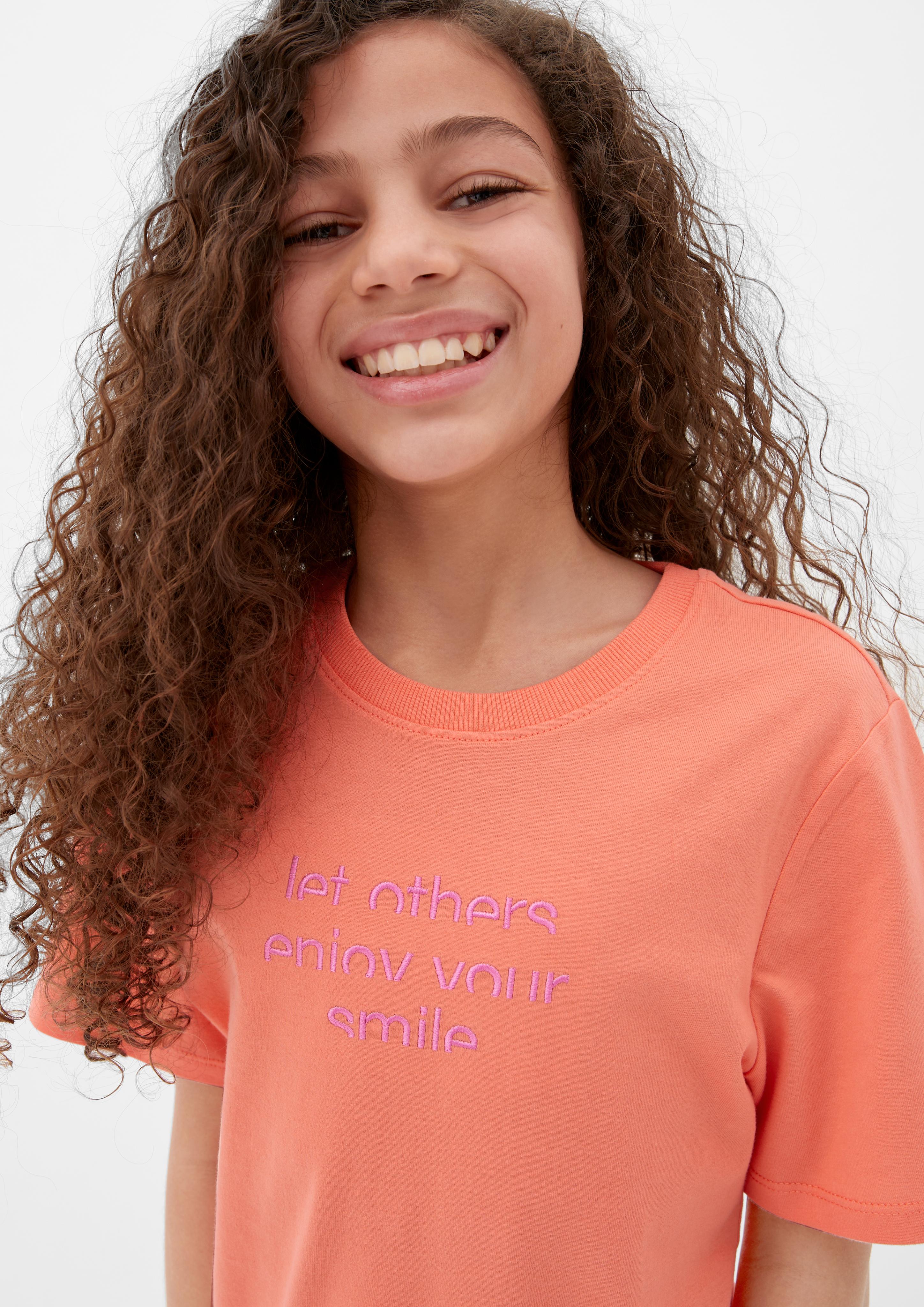 T-Shirt mit Stickerei  2128032-2034
