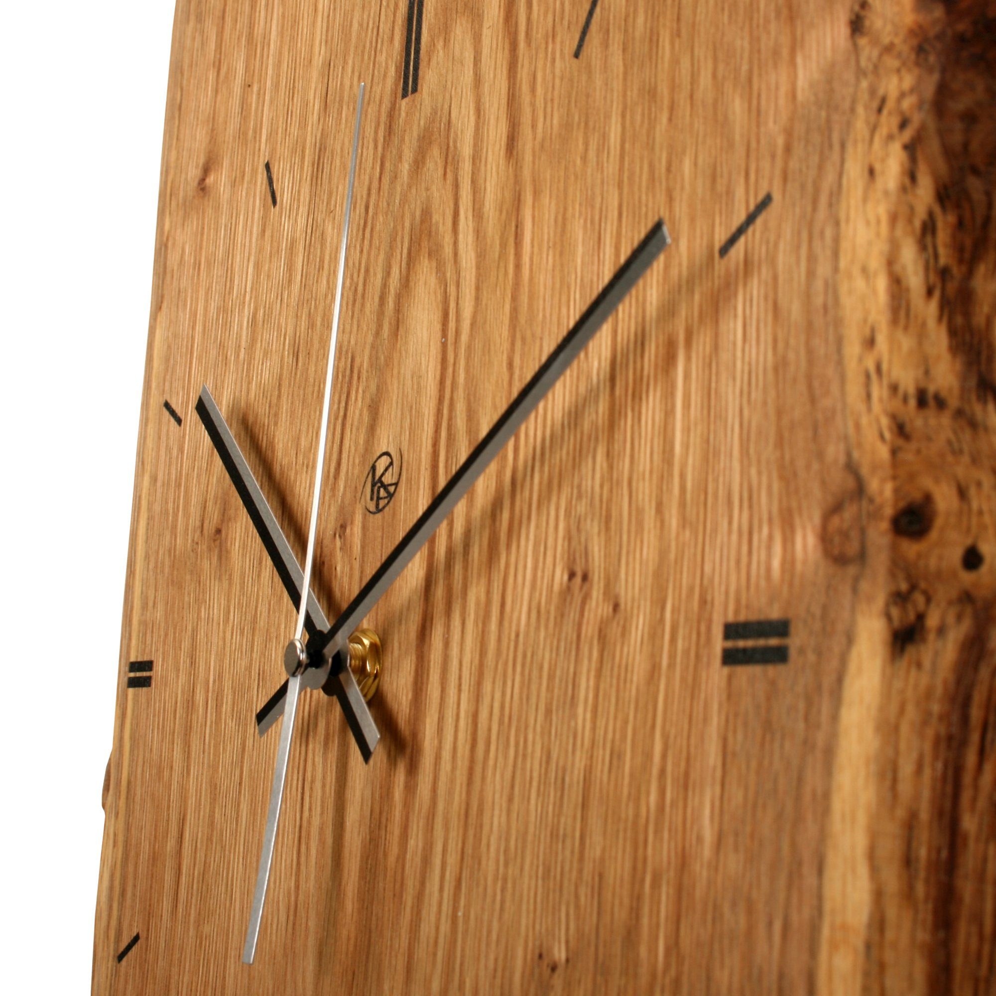 Kreative Feder Wanduhr Designer-Wanduhr Eiche aus geräuchertem Eichenholz (ohne Ticken; Funk- oder Quarzuhrwerk; elegant, außergewöhnlich, modern)