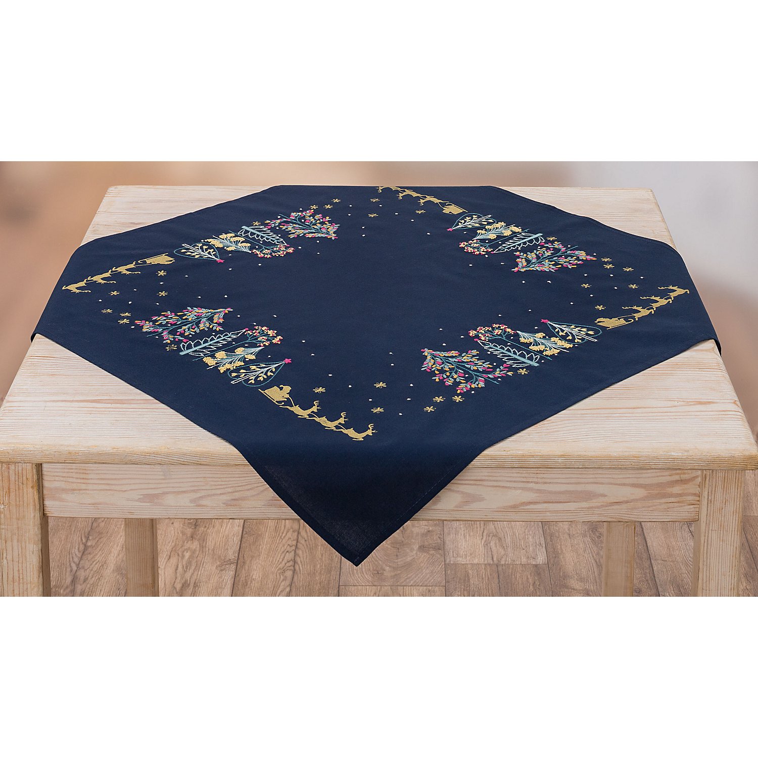 Stickmitteldecke 