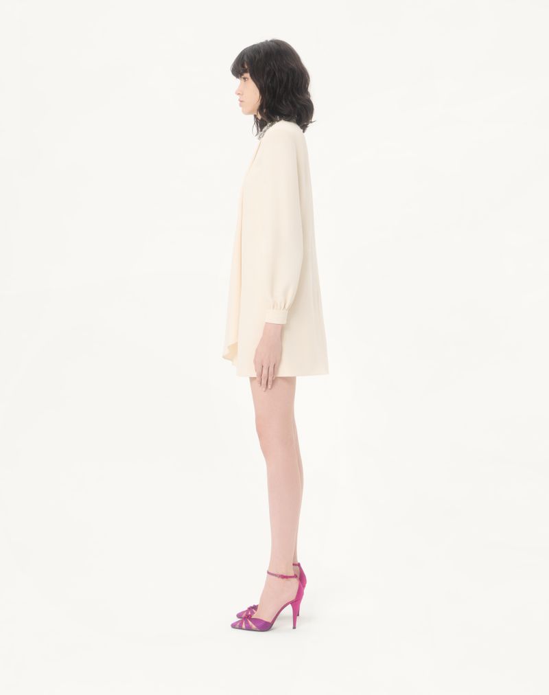 Vestido curto bordado em cady de alta costura