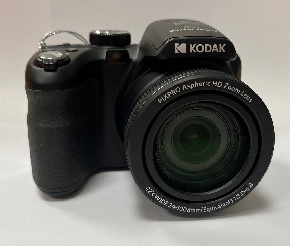 Kodak PixPro AZ426 schwarz Digitalkamera Set Kompaktkamera