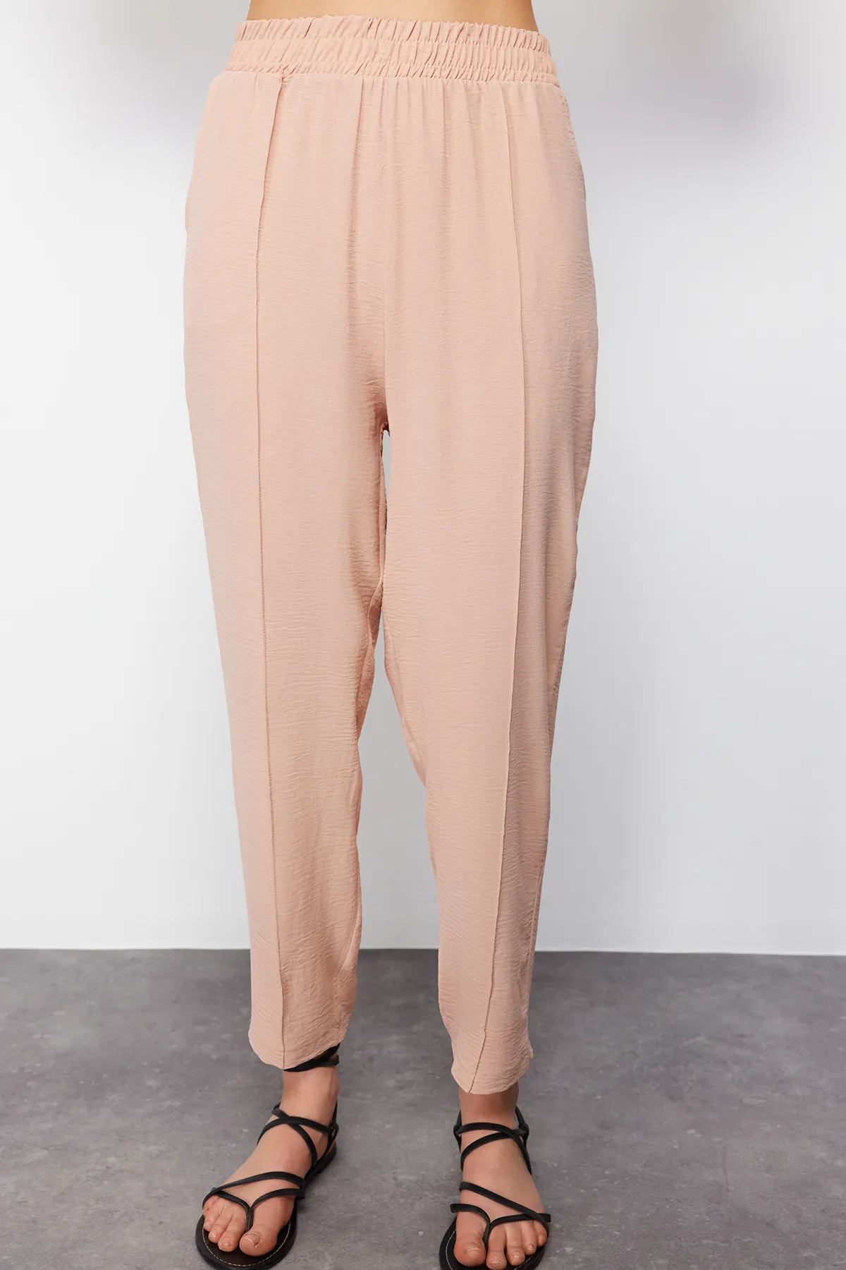 Trendyol Collection  Steingewebtes Kimono-Hosen-Bottom-Top-Set TWOSS24AU00037