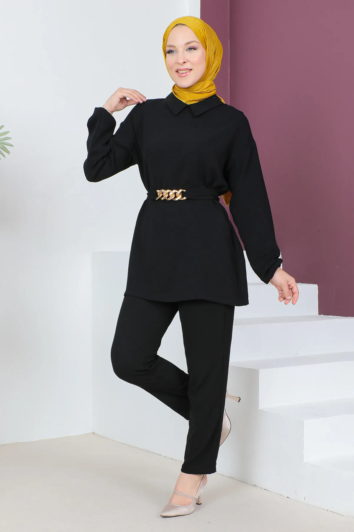 Tesettür Dünyası  Gürtel-Detaillierter Anzug TSD230540 Schwarz