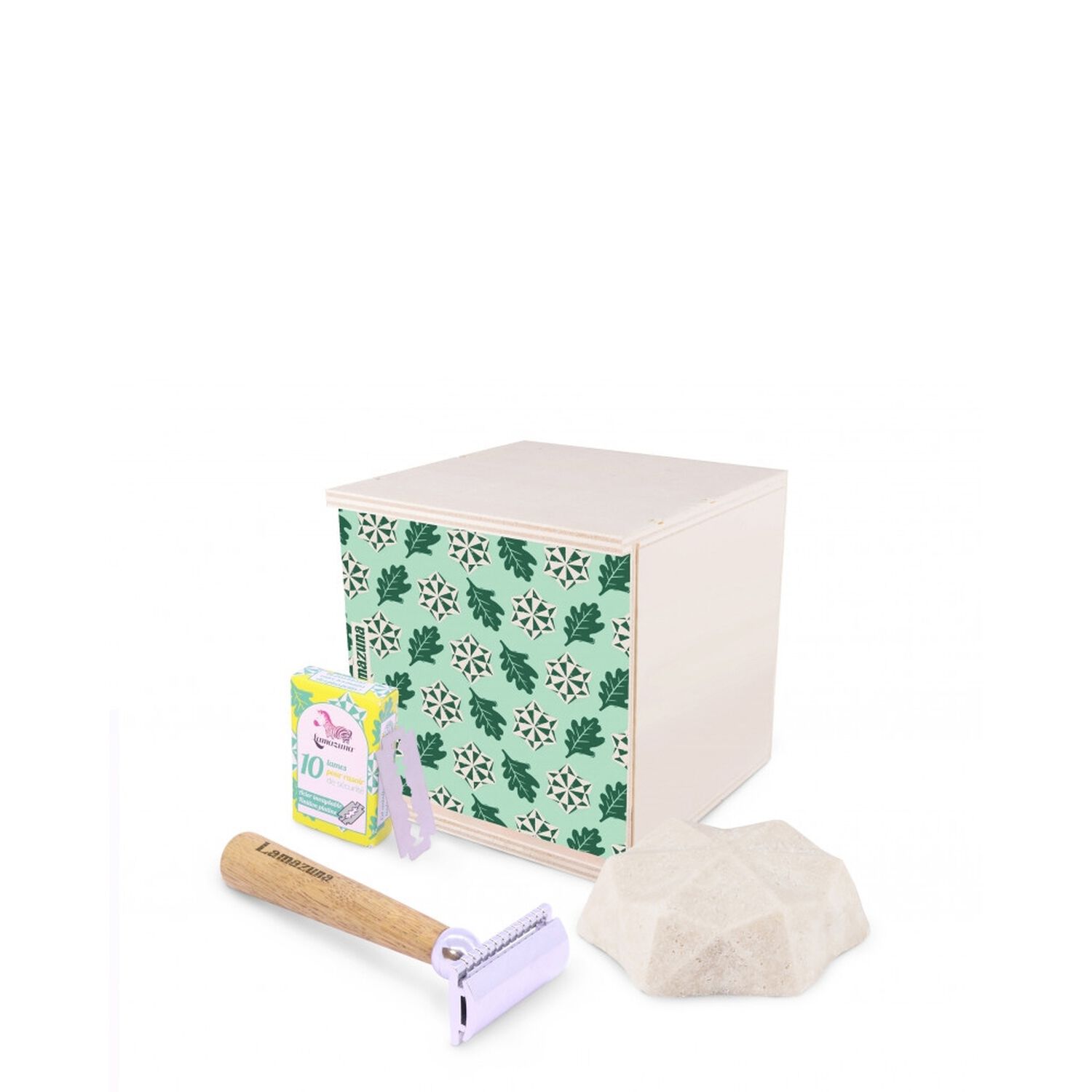 Lamazuna Coffret Bois Authentique Pain de Rasage Solide Thé Vert 55 g + 3 Produits