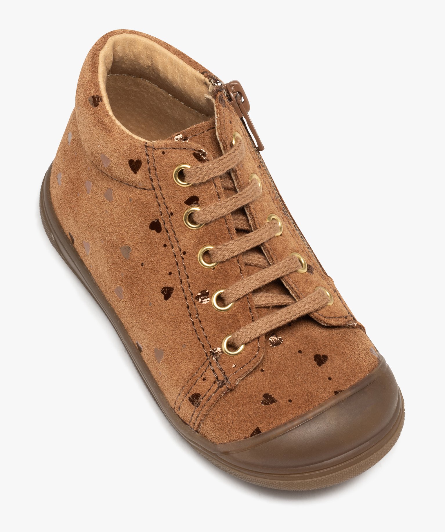 Baskets bébé fille mid-cut en cuir et à petits coeurs - NA! camel | GEMO