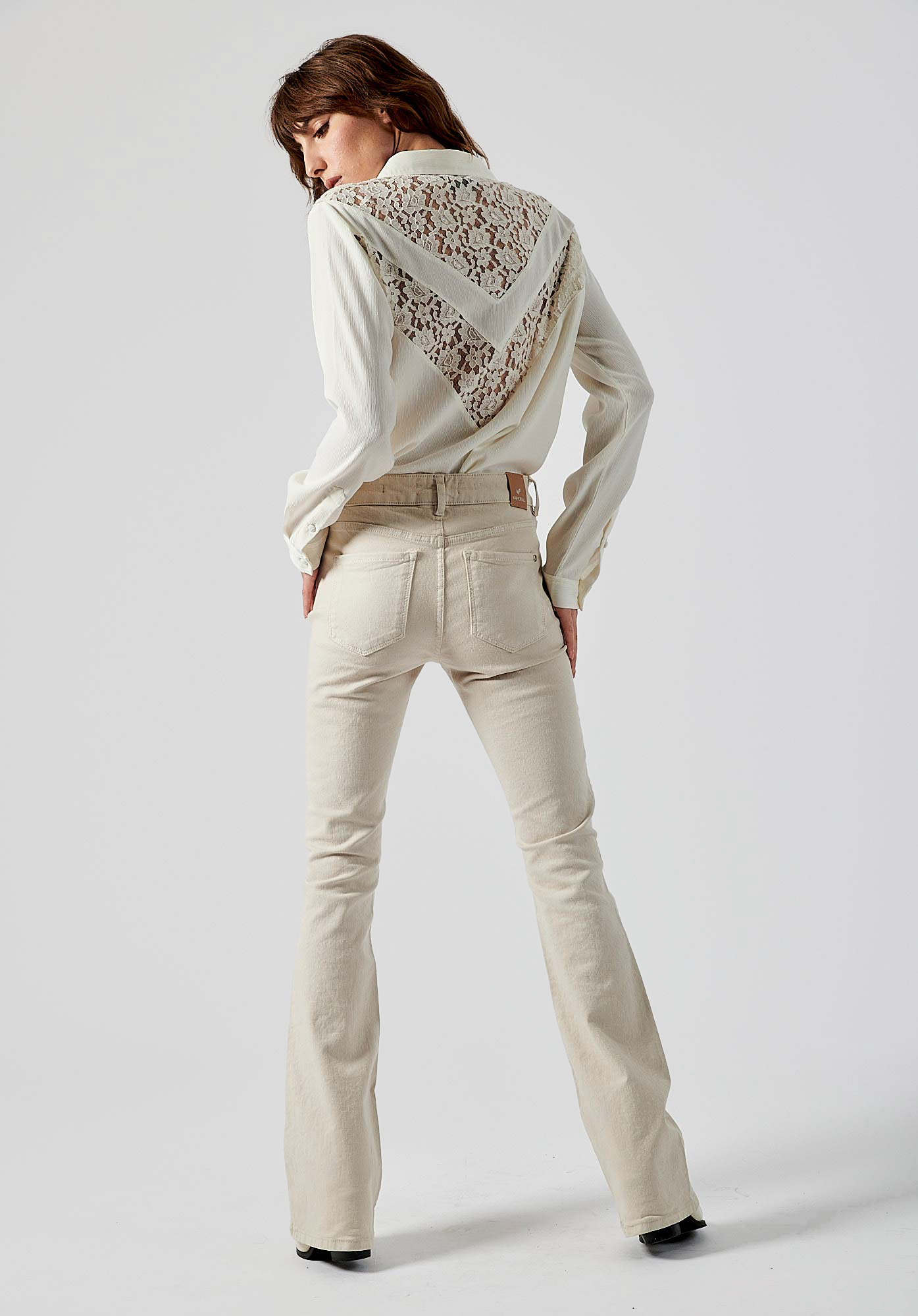 LUCKY  Jean bootcut Femme