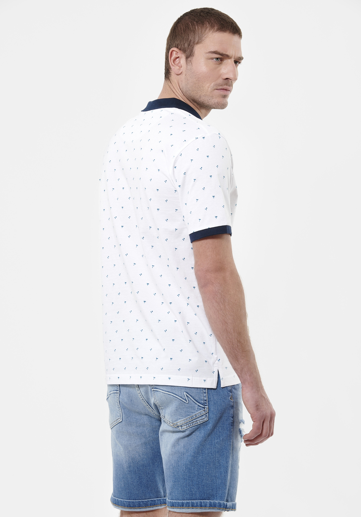 NESLY  Polo blanc palmier Homme en 100% coton