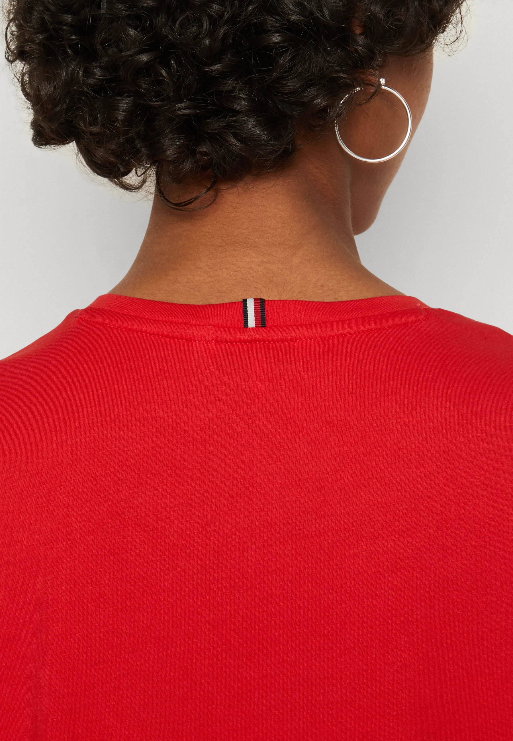 Tommy Hilfiger SIGNATURE TEE - Camiseta con estampado