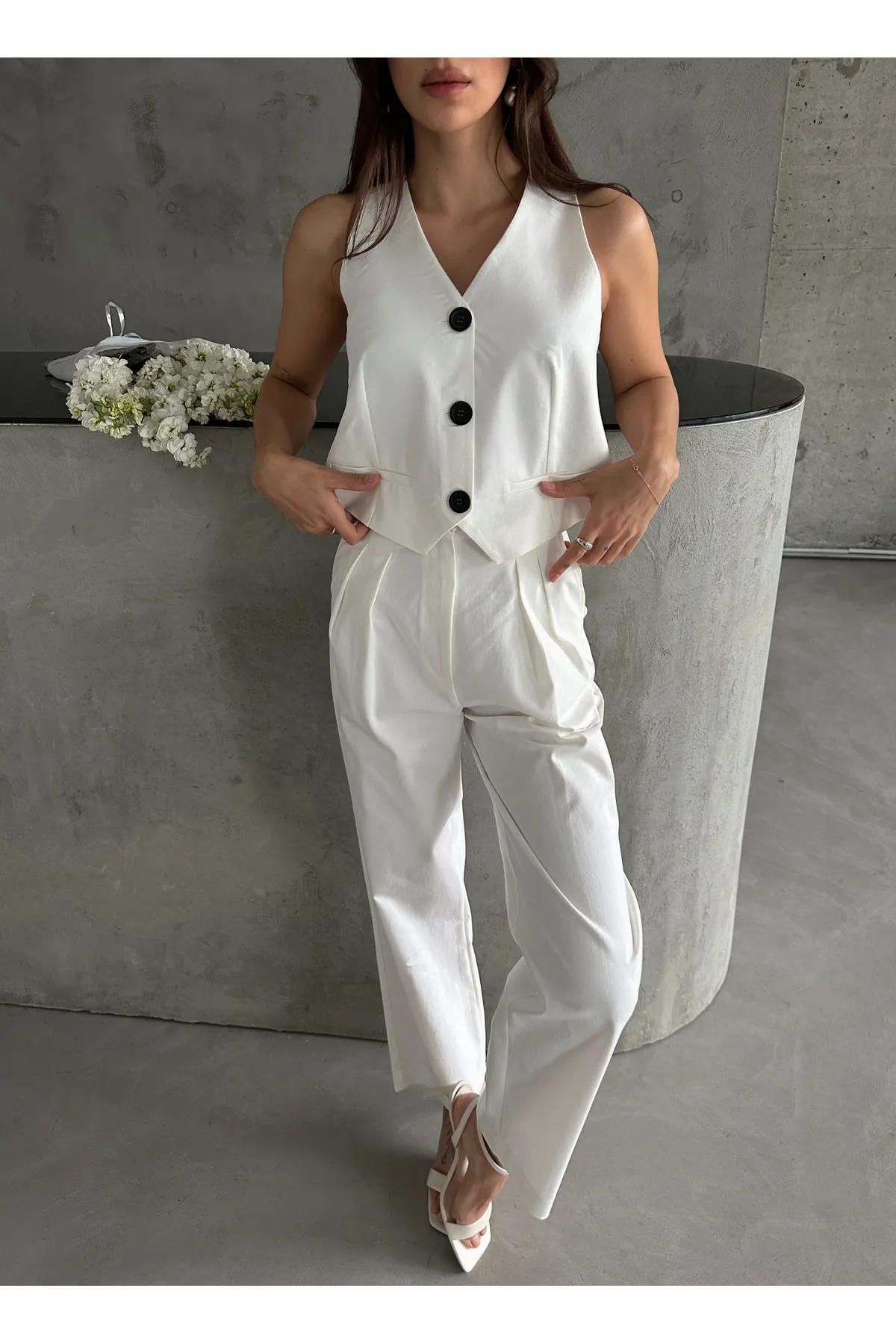 Laluvia  Weißes Set mit Weste und Hose