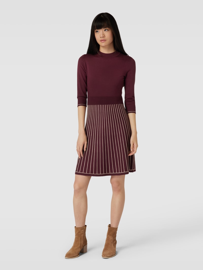 Knielnages Kleid mit 3/4-Arm in sand