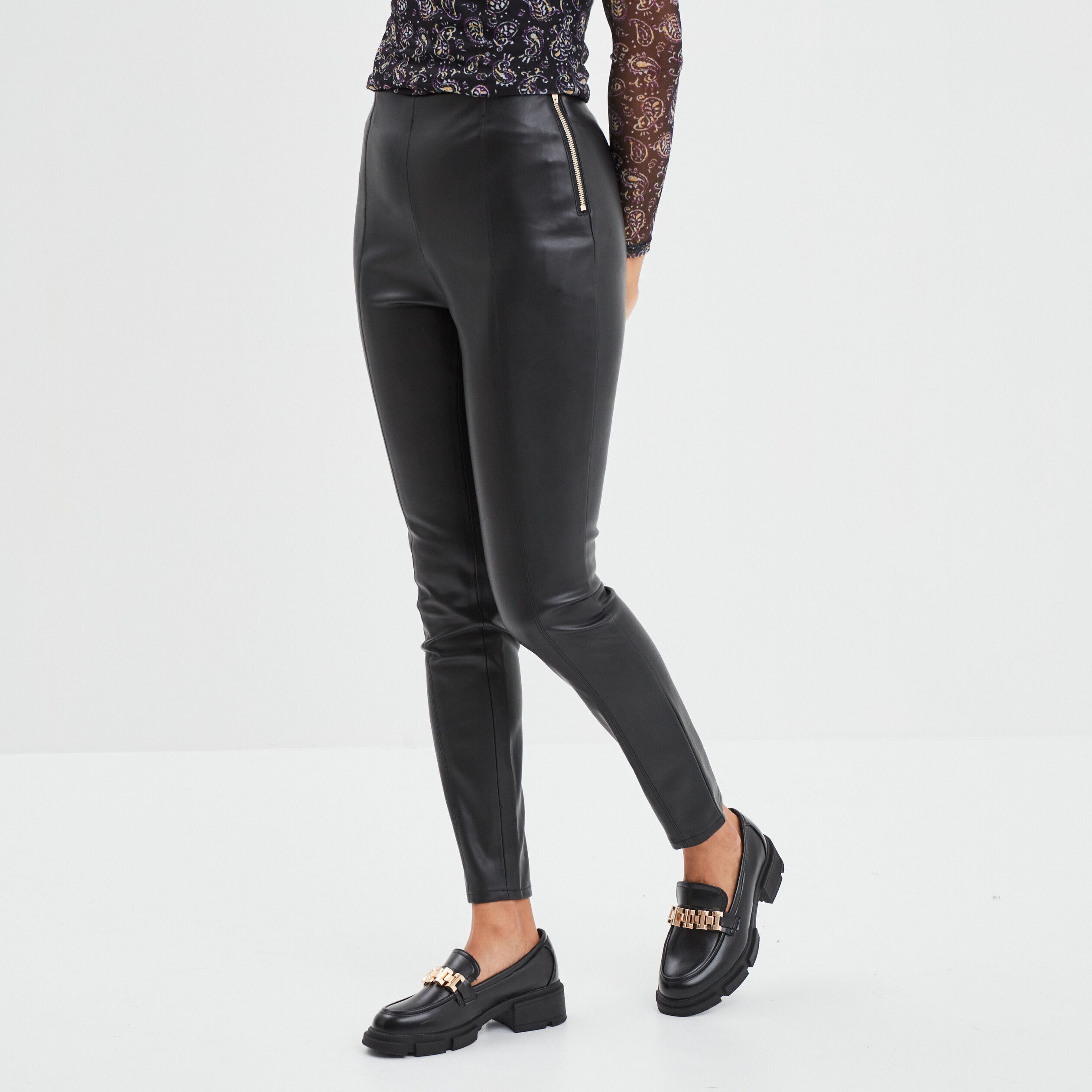 Pantalon jegging slim simili cuir noir femme | La Halle