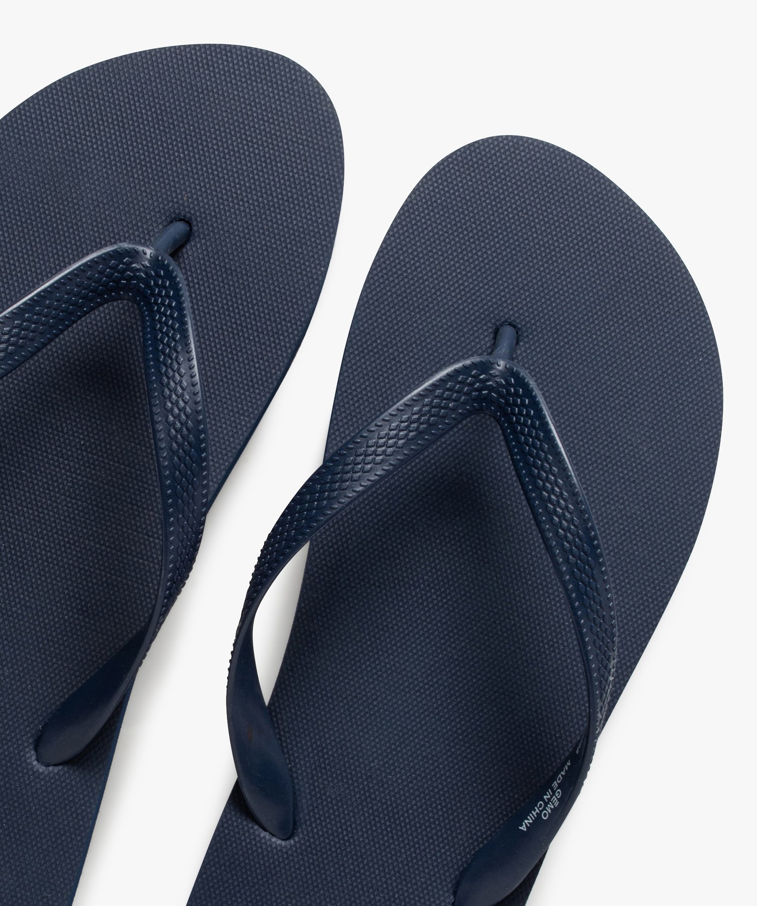 Tongs homme unies marine | GEMO