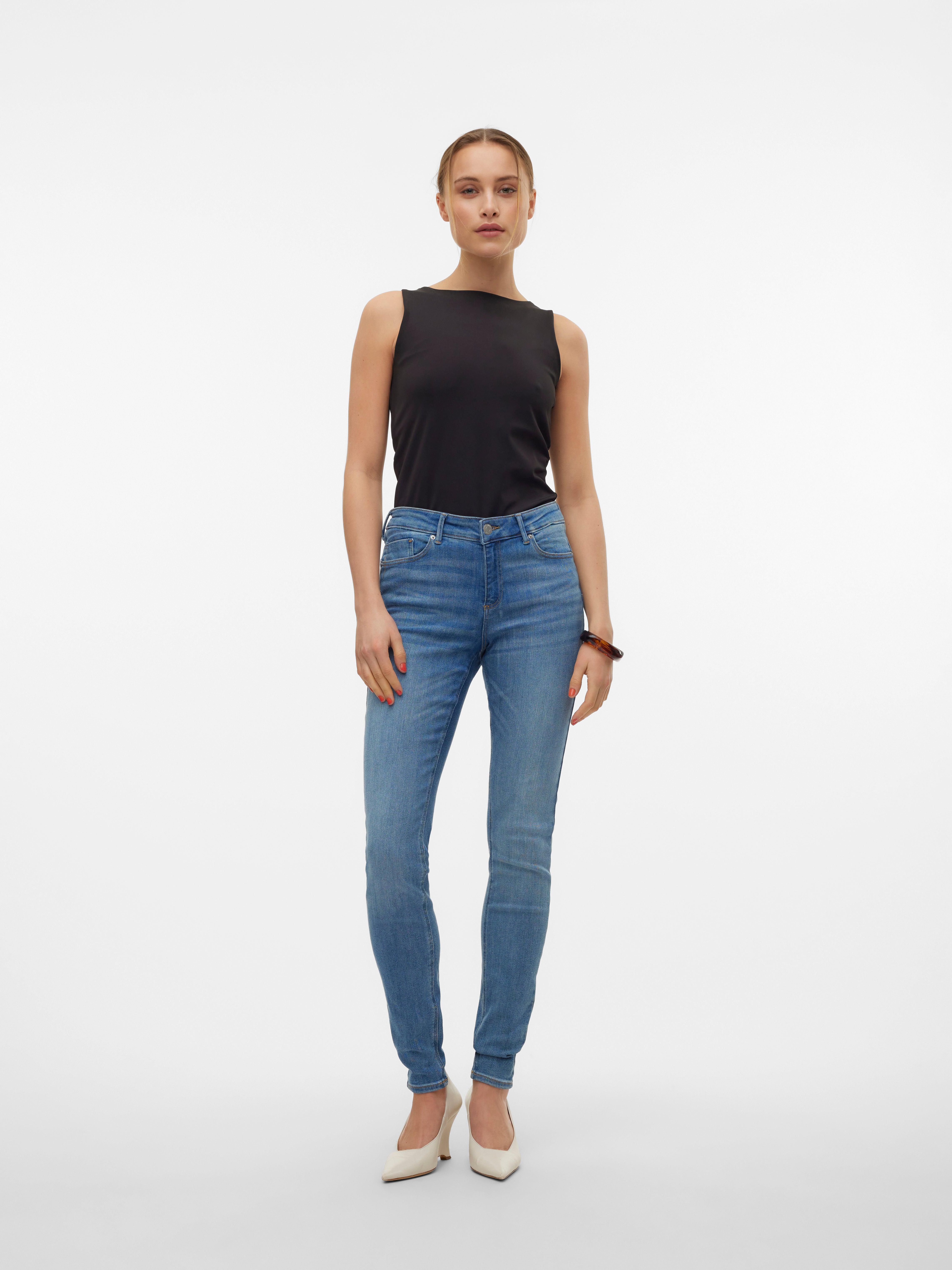 VMTANYA Mid Rise Skinny Fit Jeans