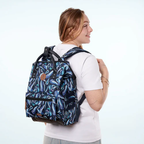 Adventurer Medium Backpack Fontainebleau blue