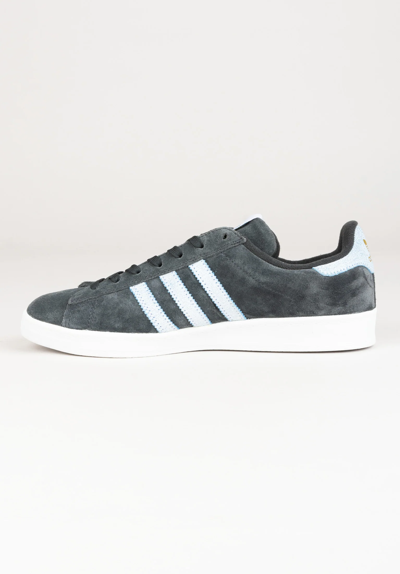 Campus Adv x Henry Jones