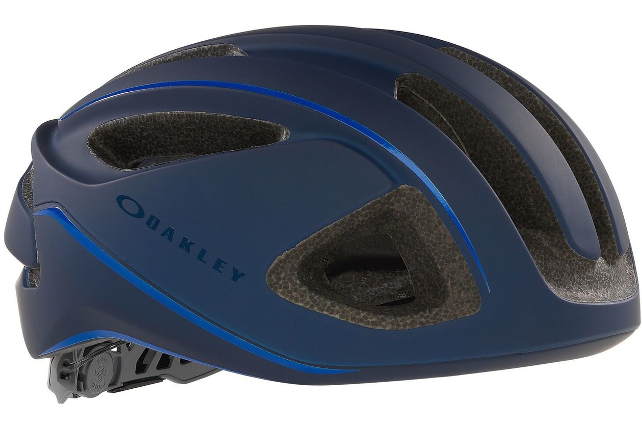 Oakley ARO3 Lite