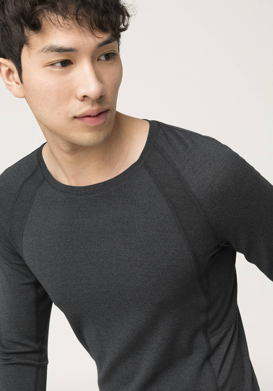 Struktur-Funktionsshirt aus Merinowolle mit Seide