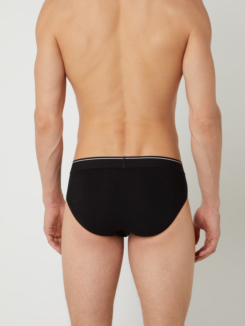Personal Fit Slip mit Stretch-Anteil in schwarz