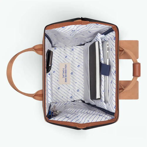 Adventurer Large Backpack Moscow Camel