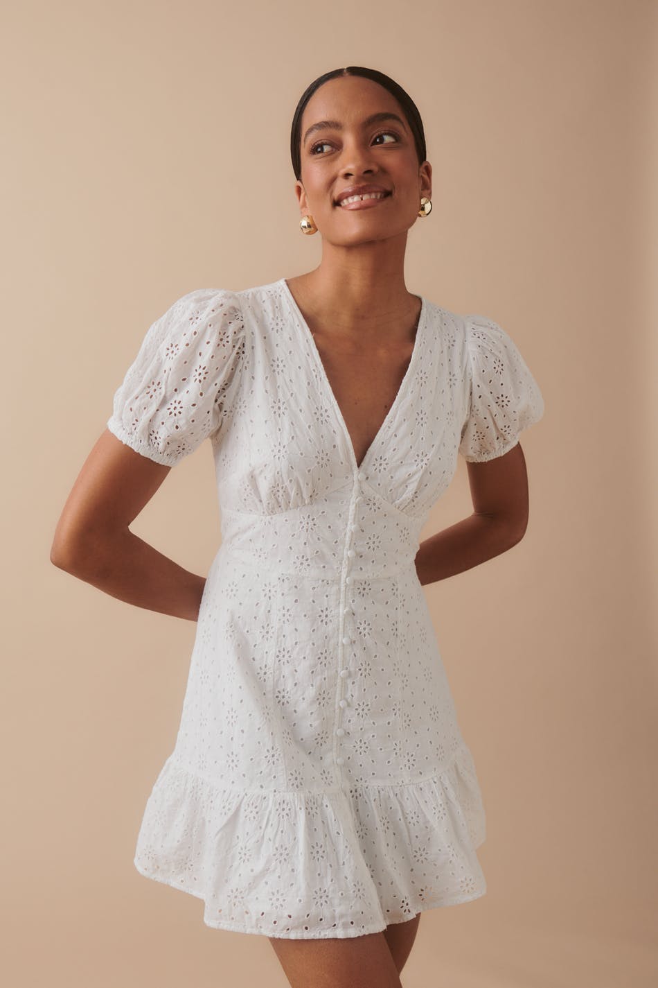 Embroderie anglaise dress.