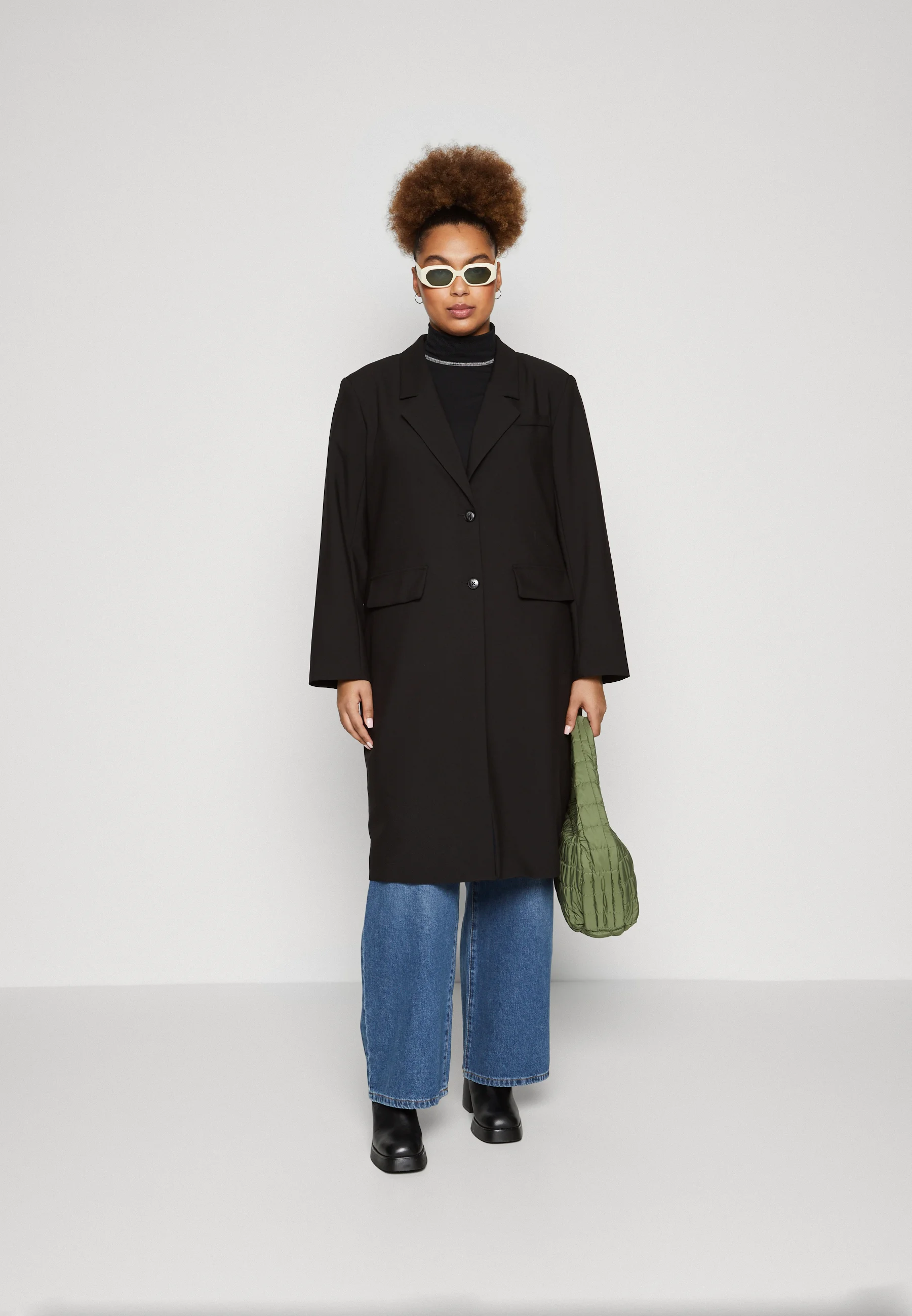 Vero Moda Curve VMCLAIR LONG - Abrigo clásico