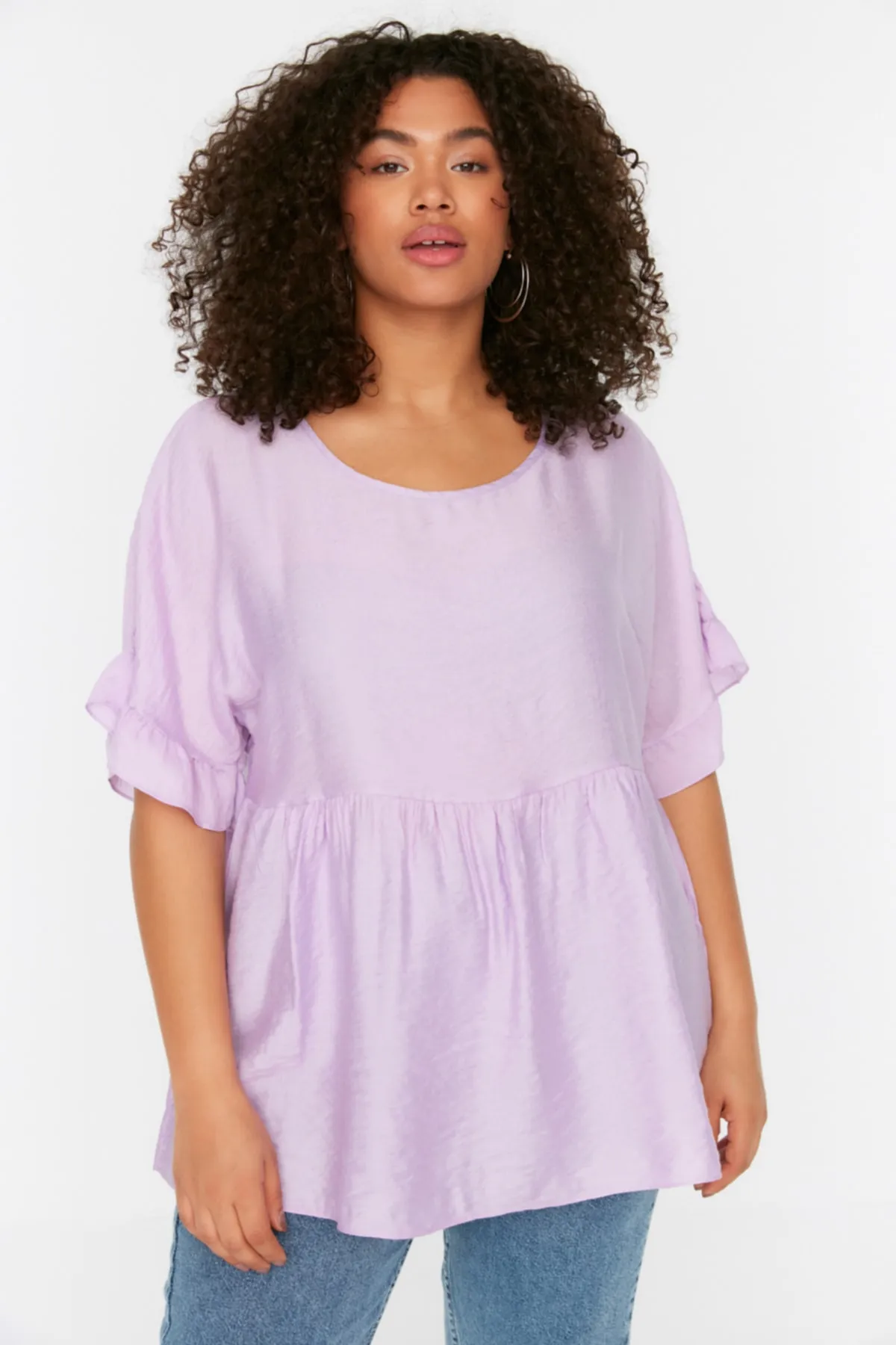 Trendyol Curve  Fliederfarbene gewebte Volantbluse TBBSS22AF0002