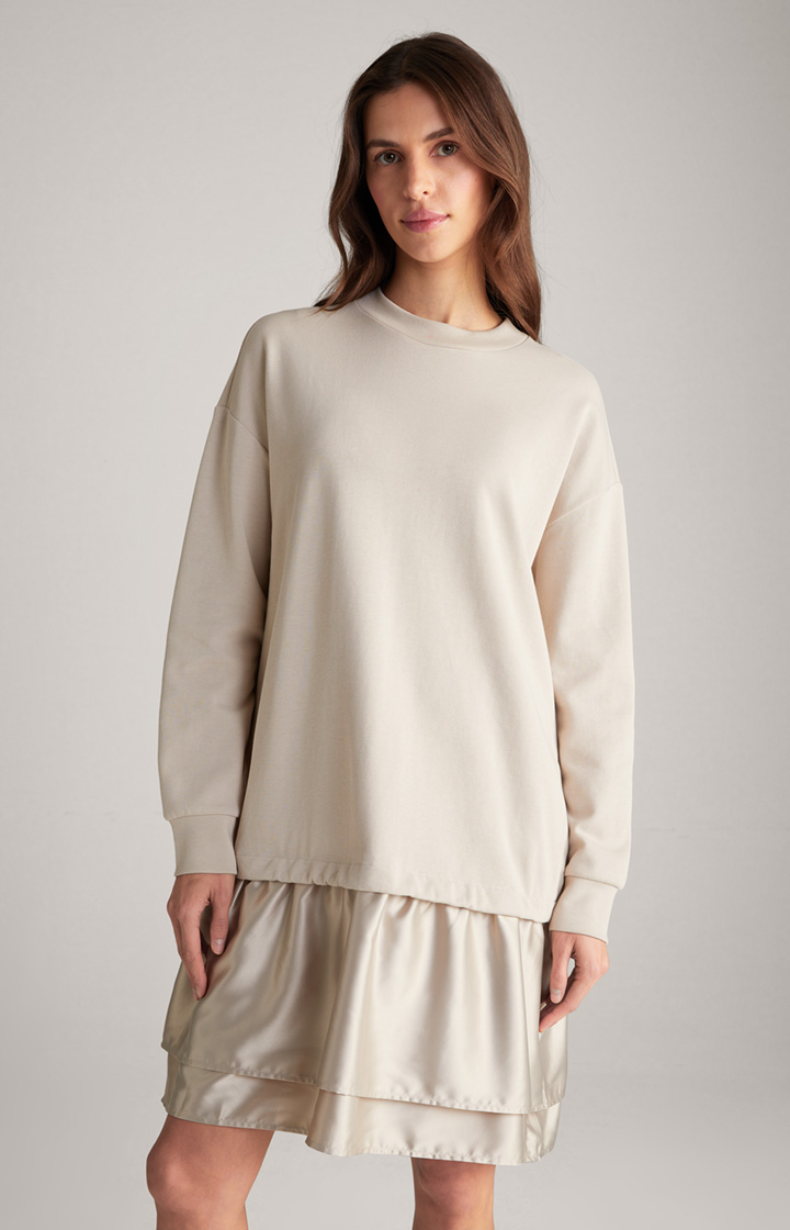 Kleid in Nude