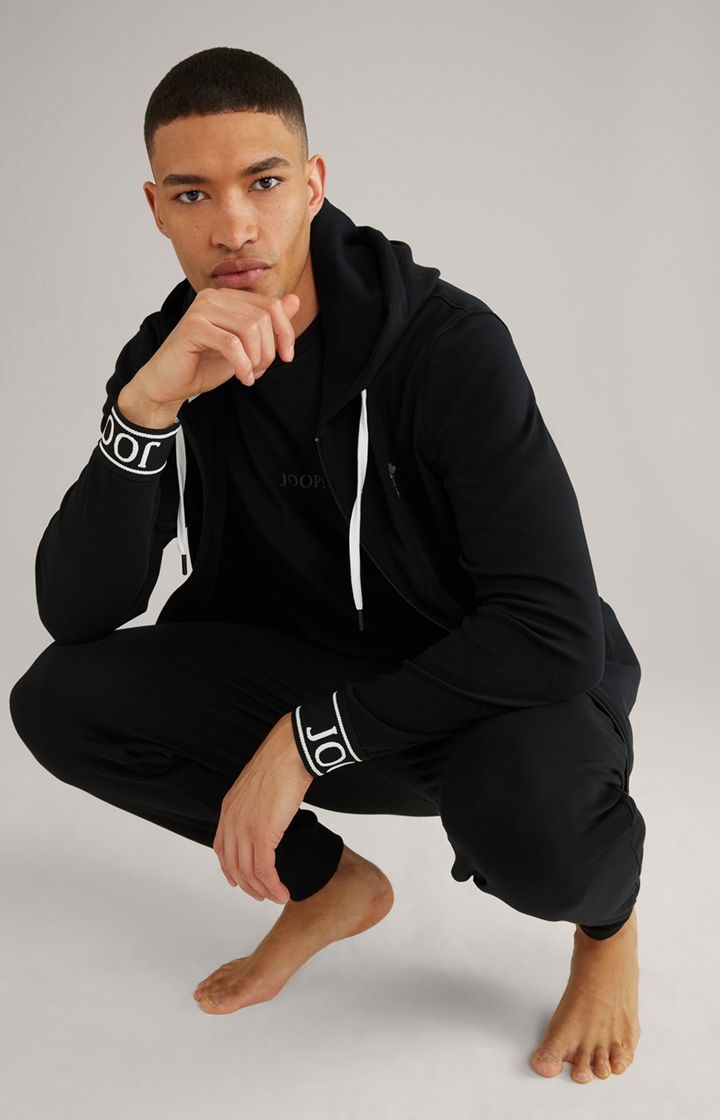Sweatjacke in Schwarz