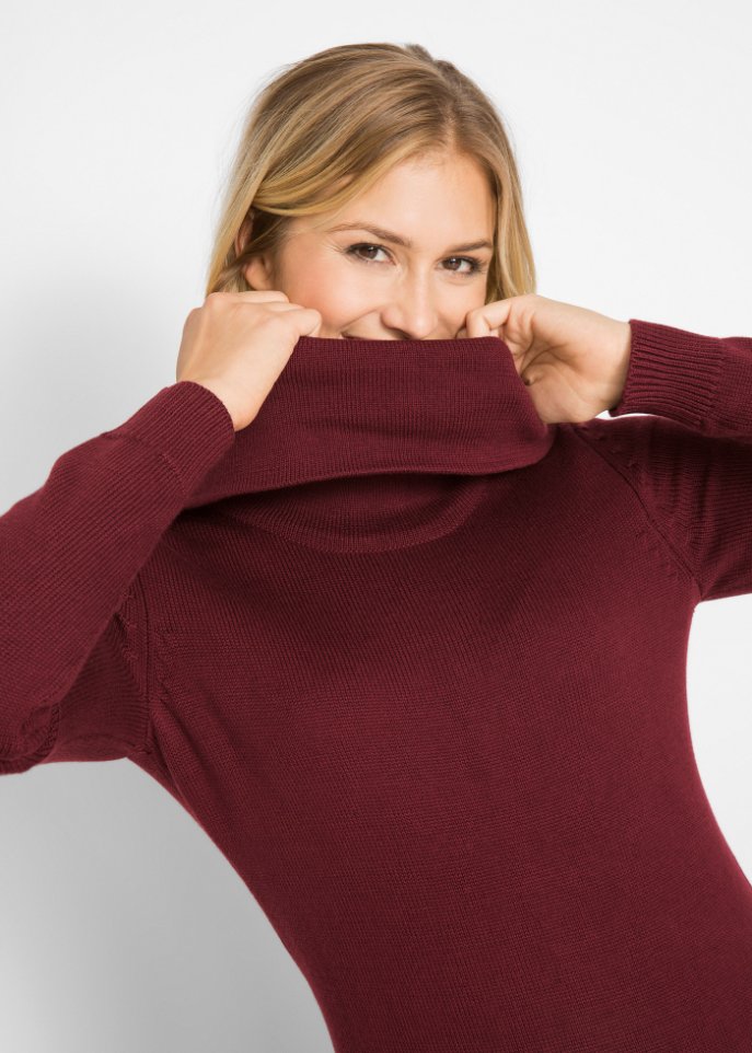 Strickkleid mit Rollkragen