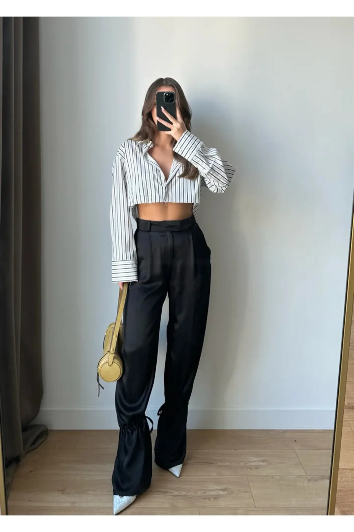 Laluvia  Schwarze Satinhose mit Bindedetail