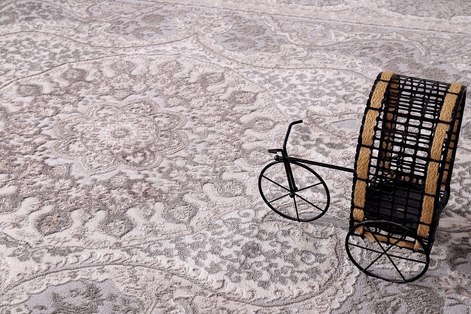 Designteppich Designer Wohnzimmer Carpetilla Senfony Kurzflor Orientalisch mit Bordüre Grau/Beige, Carpetilla, Höhe: 11 mm, Kurzflor