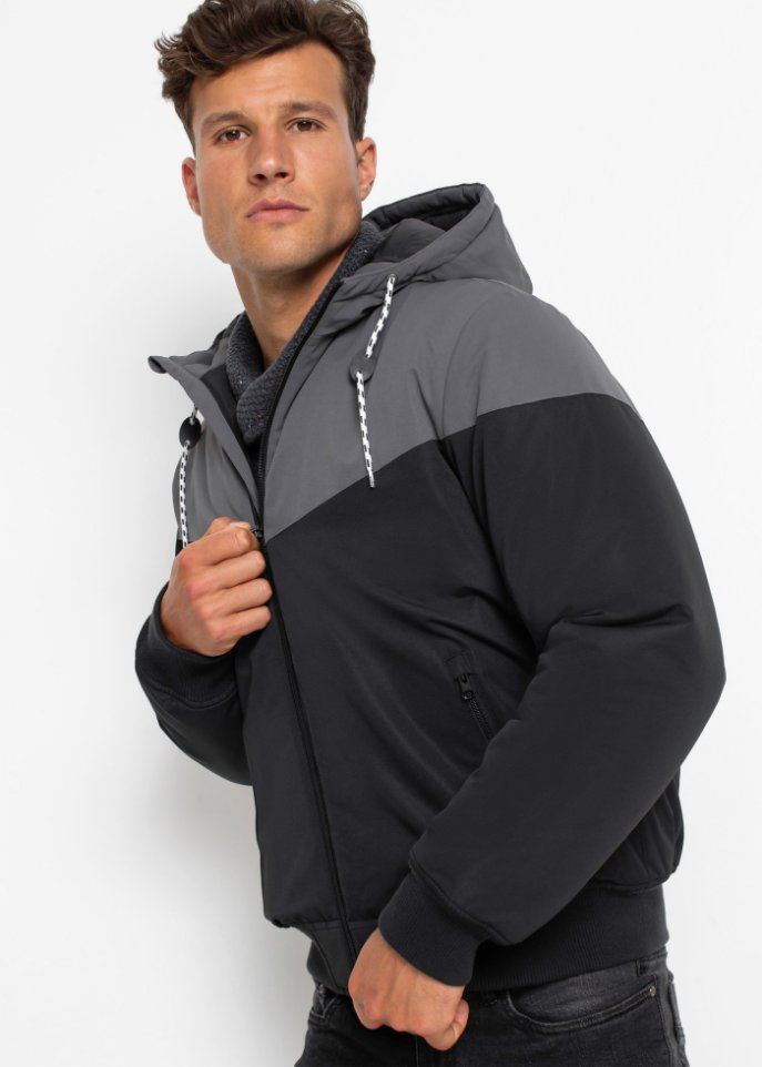 Winterjacke mit Kapuze