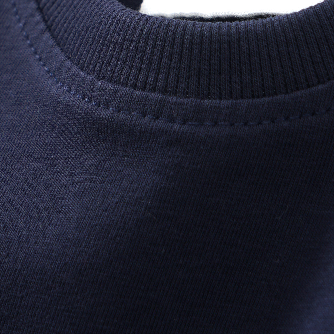 2 Jungen Langarmshirts im Basic-Look